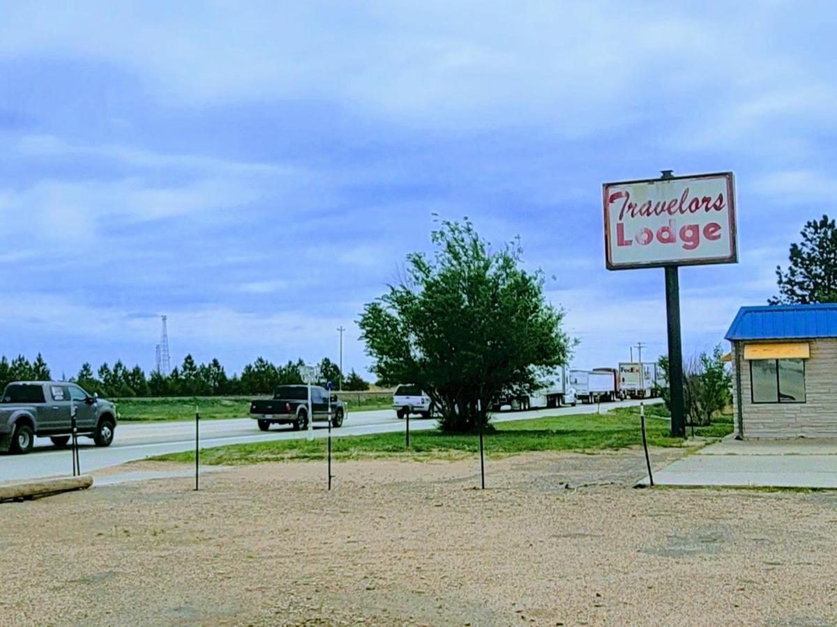 Travelors Lodge Motel & Rv Park Us-287&Us-96 Eads Exterior foto